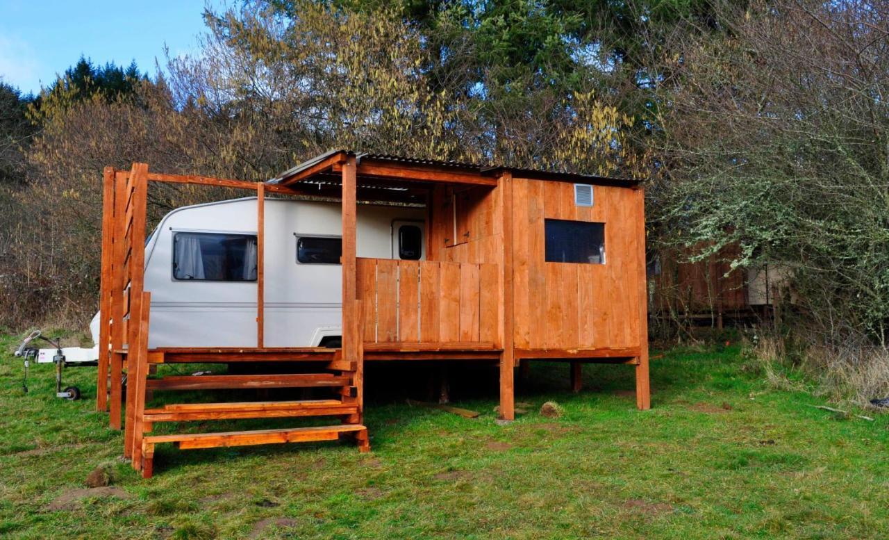 Guillerin Caravan And Glamping Sornac Exterior foto