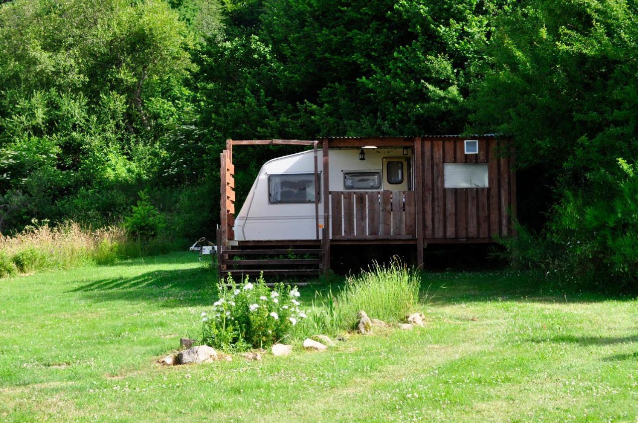 Guillerin Caravan And Glamping Sornac Exterior foto